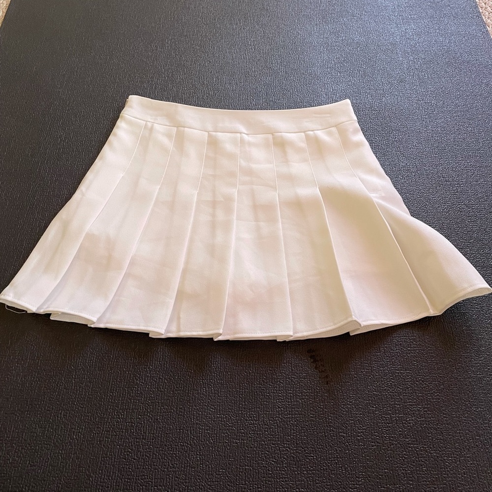 White pleated mini skirt - Size 6
